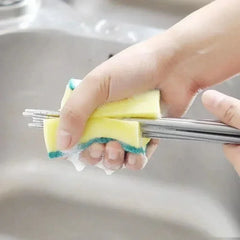 Highly absorbent double-sided sponge